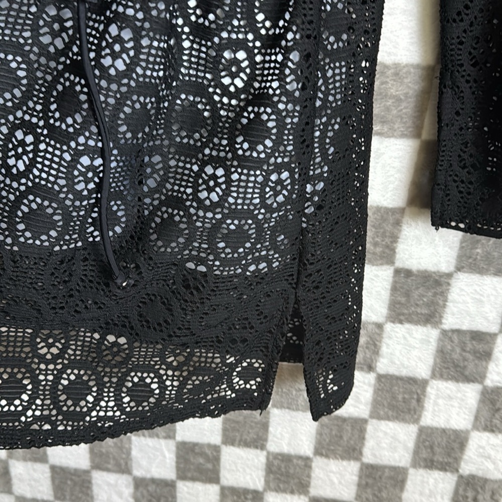 Islander medium M black lace swimsuit cover tunic black - Picture 4 of 8